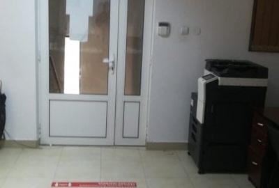 Birou, 67 mp în Central - 3