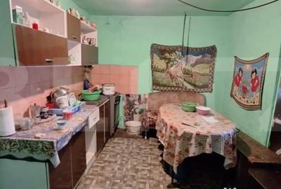 Casă cu 3 camere cu Teren 4200 Mp în Central - 9