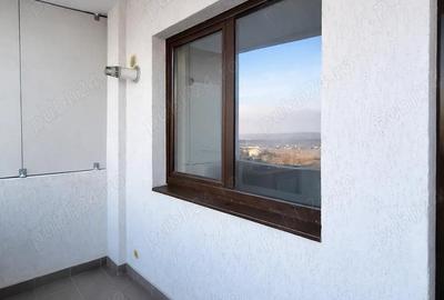 Apartament cu 3 camere decomandat, mobilat în Central - 13