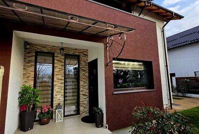 Casă cu 4 camere în Central - 8