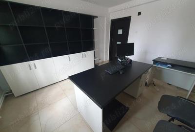 Spațiu comercial, de 13 mp, în Central - 3