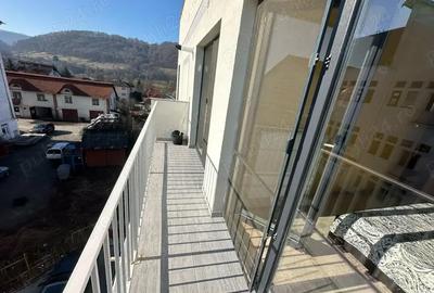 Apartament cu 2 camere decomandat în Năsăud - 3