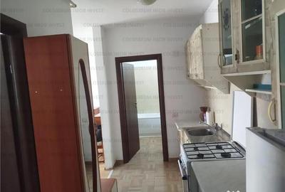 Garsonieră decomandată în Central - 7