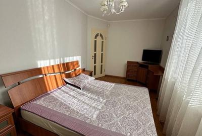 Aparatament cu 3 camere de inchiriat in zona Gorjului - 1