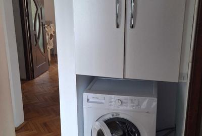 Apartament cu 4 camere decomandat în Central - 2