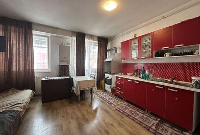 Apartament de 2 camere in Sopor!