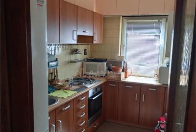 3 cam - zona Centrala 3 cam - zona Centrala - 4