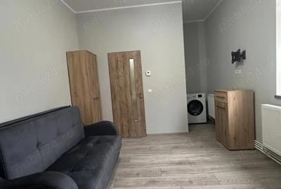 Garsonieră decomandată în Central