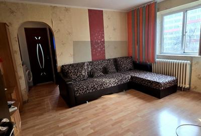 Apartament cu 2 camere semidecomandat, mobilat în Berceni - 1