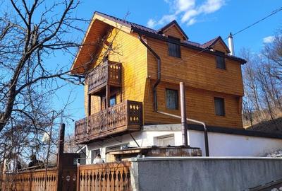 Casă cu 5 camere cu Teren 1343 Mp în Ozun - 18