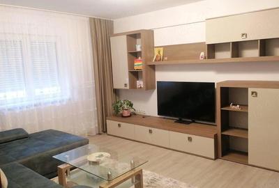 Apartament cu 3 camere semidecomandat în Central - 7