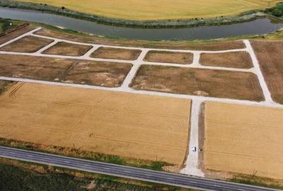 Intravilan In Rate in Frumusani-Pasarea | utilitati gaz, curent | #RG1 - 9