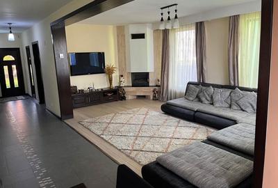 Casă cu 3 camere cu Teren 600 Mp în Central - 2