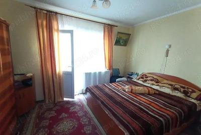 Apartament cu 3 camere decomandat în Câmpulung Muscel - 8