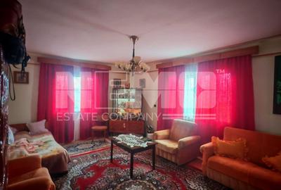 Casă cu 5 camere cu Teren 4361 Mp în Vicovu de Sus - 2