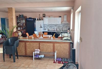 Casa STOLNICI/FALFANI, teren 476mp, finisaje medii - 4