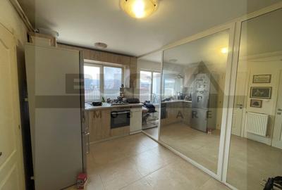 Garsonieră decomandată în Între Lacuri