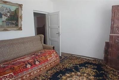 Casa 6 camere de vanzare Pucioasa 441 mp teren - 4