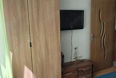 Inchiriez apartament 4 camere in zona Tomis Nord langa Universitatea Ovidius .Termen lung - 2