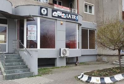 Spațiu comercial, de 113 mp, în Central - 8