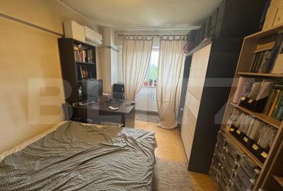 Apartament de vanzare, cu 3 camere decomandate, 80 mp, zona