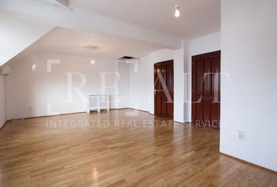 Casă cu 8 camere cu Canalizare în Floreasca - 34