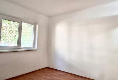 Apartament de vânzare direct proprietar, Giurgiu – Parter, 2 camere, 55 mp - 3