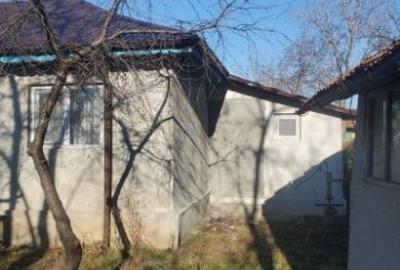 Casa cu teren 1100 COLCEAG PH,lângă A 7 Casa cu teren 1100 COLCEAG PH,lângă A 7 - 3