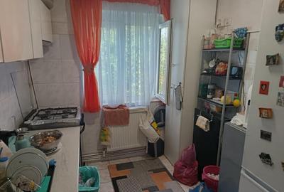 APARTAMENT 3 CAMERE, SEMIDECOMANDAT, PODU ROS, BLOC FARA RIS - 9