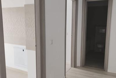 Apartament cu 2 camere decomandat în Canta - 2