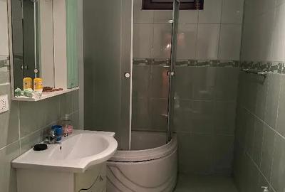 Casă cu 5 camere cu Teren 175 Mp în Băneasa - 3