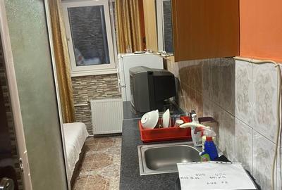 Garsonieră semidecomandată în Micro 19 - 4