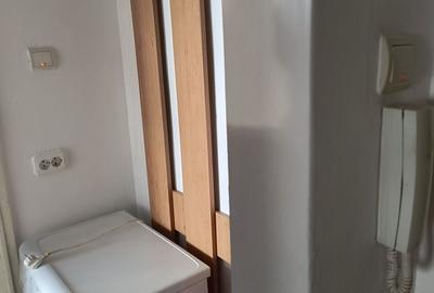 Garsonieră decomandată în Central - 5