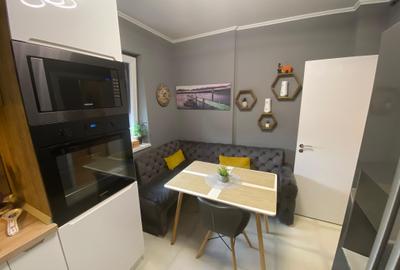 Apartament cu 3 camere, 2 locuri de parcare. Incalzire pardoseala. Comision 0 - 2