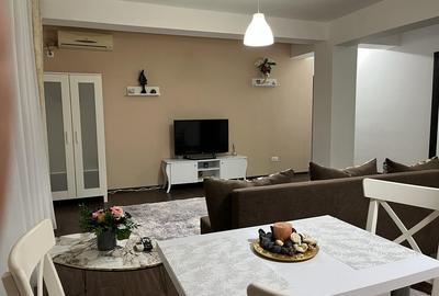 Apartament cu 2 camere, mobilat în Exterior Nord