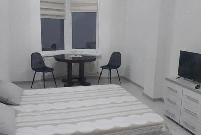 Garsonieră în Florilor - 2