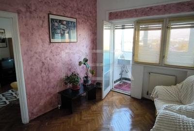 Apartament cu 2 camere semidecomandat, mobilat în Unirii