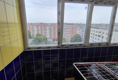 Apartament cu 2 camere decomandat în Tei
