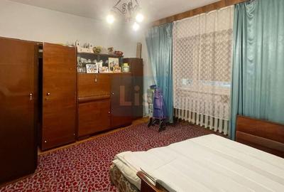 Apartament cu 3 camere decomandat în Centrul Civic - 3