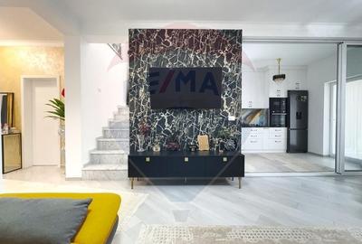 Casa / Vila cu 4 camere de vanzare - 3