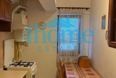 Apartament cu 2 camere în Apărătorii Patriei