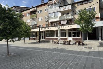Spațiu comercial, de 127 mp, în Central - 6