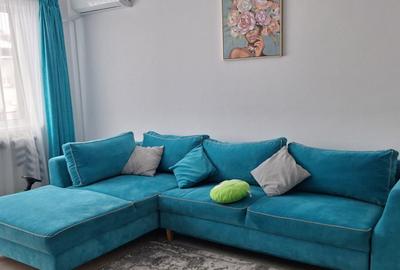 Apartament cu 2 camere decomandat, mobilat în Tractorul