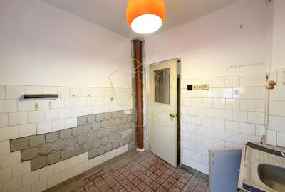 Apartament cu 3 camere decomandat în Olimpia-Stadion - 8