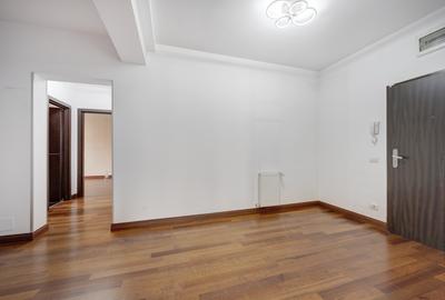 Apartament cu 6 camere decomandat în Sisești - 16