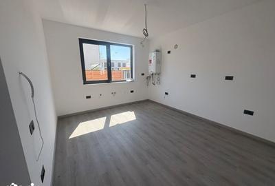 Casă cu 3 camere cu Teren 150 Mp în Central - 15