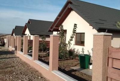 Casă cu 3 camere cu Teren 310 Mp în Central