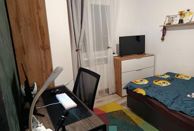 Apartament cu 3 camere decomandat în Exterior Vest - 9