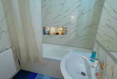 Vand Apartament 2 camere decomandat cu parcare Centrala Gaze - 1