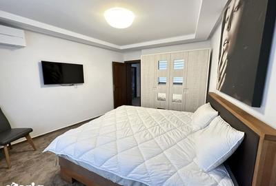 Casă cu 5 camere cu Canalizare în Central - 3